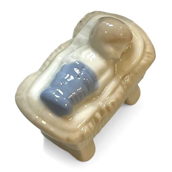 Vintage 3-Piece Nativity Set | Ceramic Holy Family Figurines - Picture 4 of 8